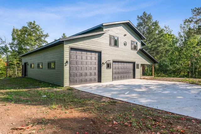 $750,000 | 417 Elk Street, Duluth, MN 55803