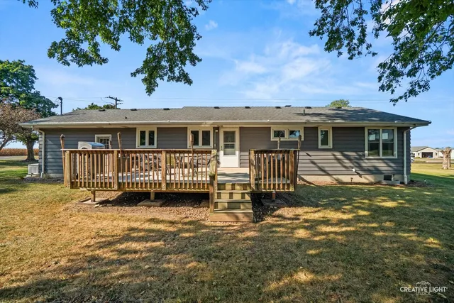 $285,000 | 2802 North 3501st Road, Seneca, IL 61360