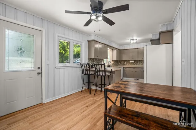 $285,000 | 2802 North 3501st Road, Seneca, IL 61360