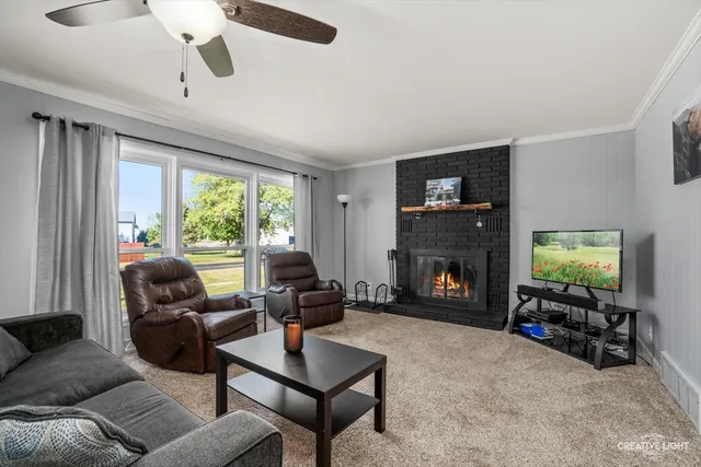 $285,000 | 2802 North 3501st Road, Seneca, IL 61360