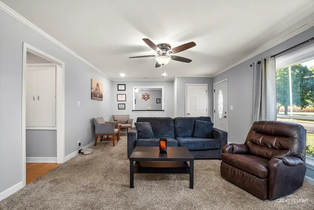 $285,000 | 2802 North 3501st Road, Seneca, IL 61360