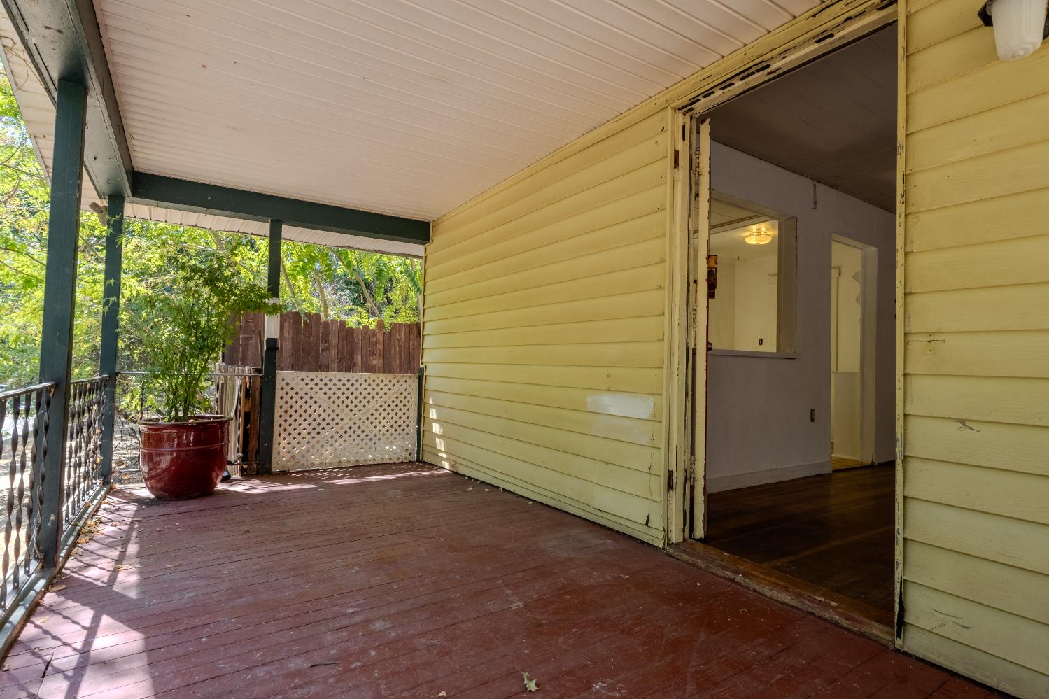 2896 Clay Street Placerville, CA 95667 - Photo 3 of 38