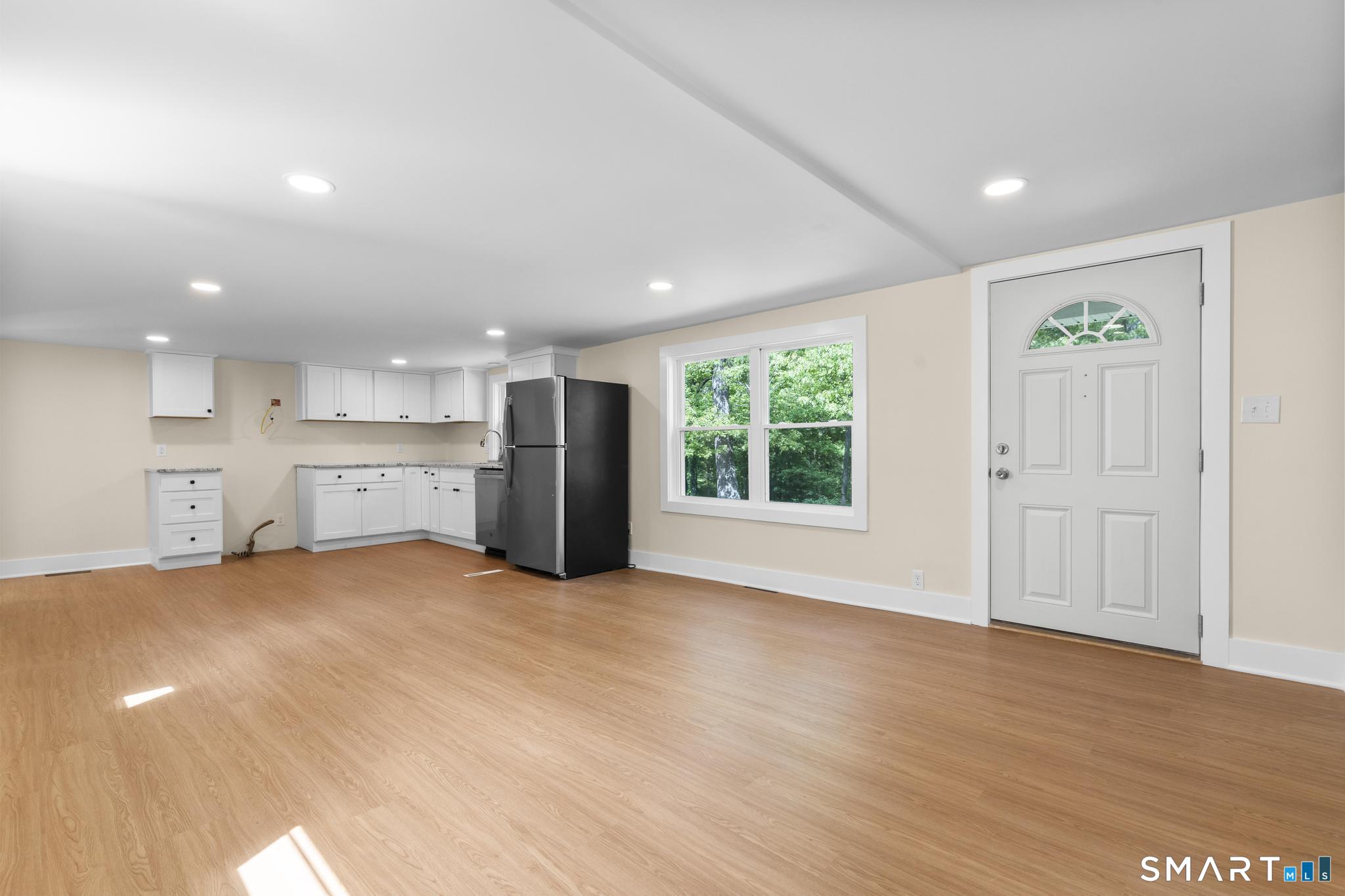 173 Elm Hill Road Vernon, CT 06066 - Photo 6 of 25