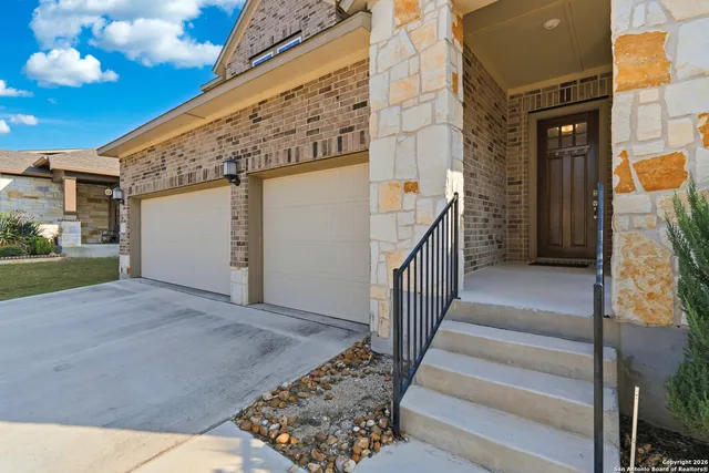 $575,000 | 8334 Two Winds, San Antonio, TX 78255