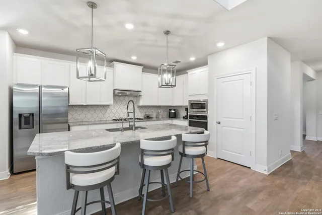 $575,000 | 8334 Two Winds, San Antonio, TX 78255