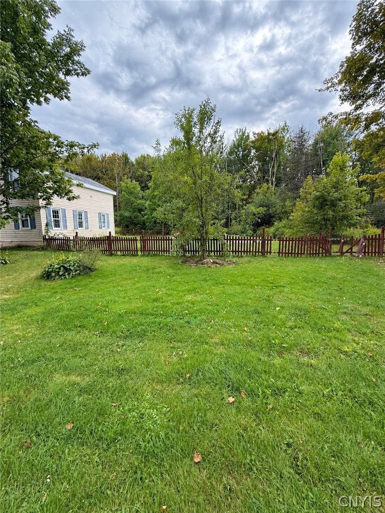 257 County Rte 41A Pulaski, NY 13142 - Photo 2 of 11 Gallery Image 2