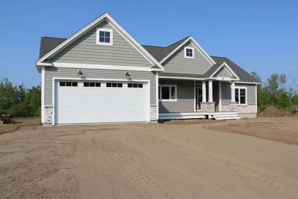 $789,453 | 428 Dawn Drive, Unit 21, Pembroke, NH 03275