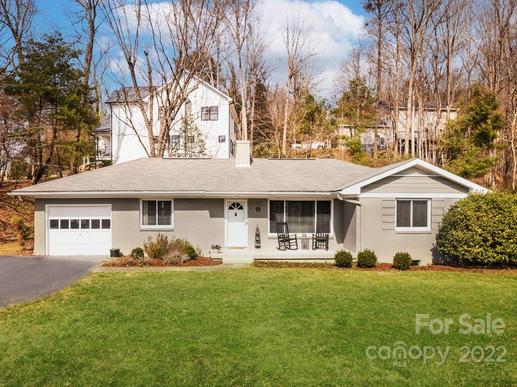 19 Mayfield Road Asheville, NC 28804 - Photo 1 of 31 Gallery Image 1