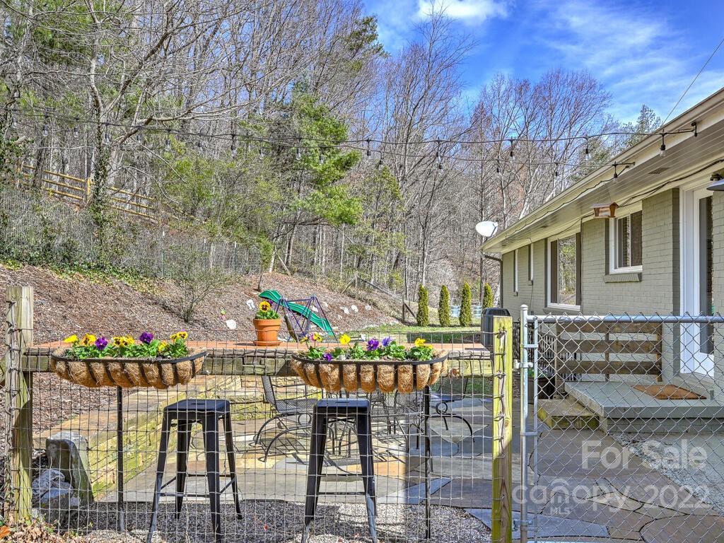 19 Mayfield Road Asheville, NC 28804 - Photo 28 of 31 Gallery Image 28