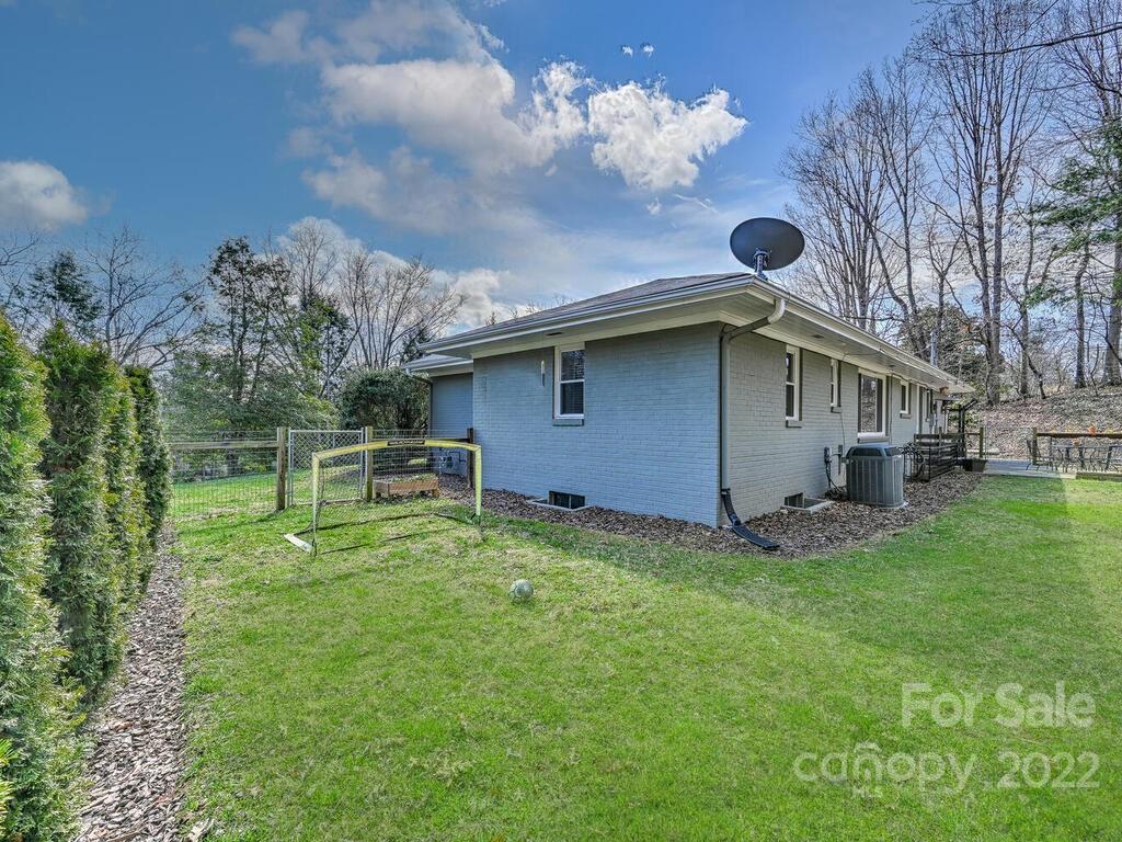 19 Mayfield Road Asheville, NC 28804 - Photo 30 of 31 Gallery Image 30