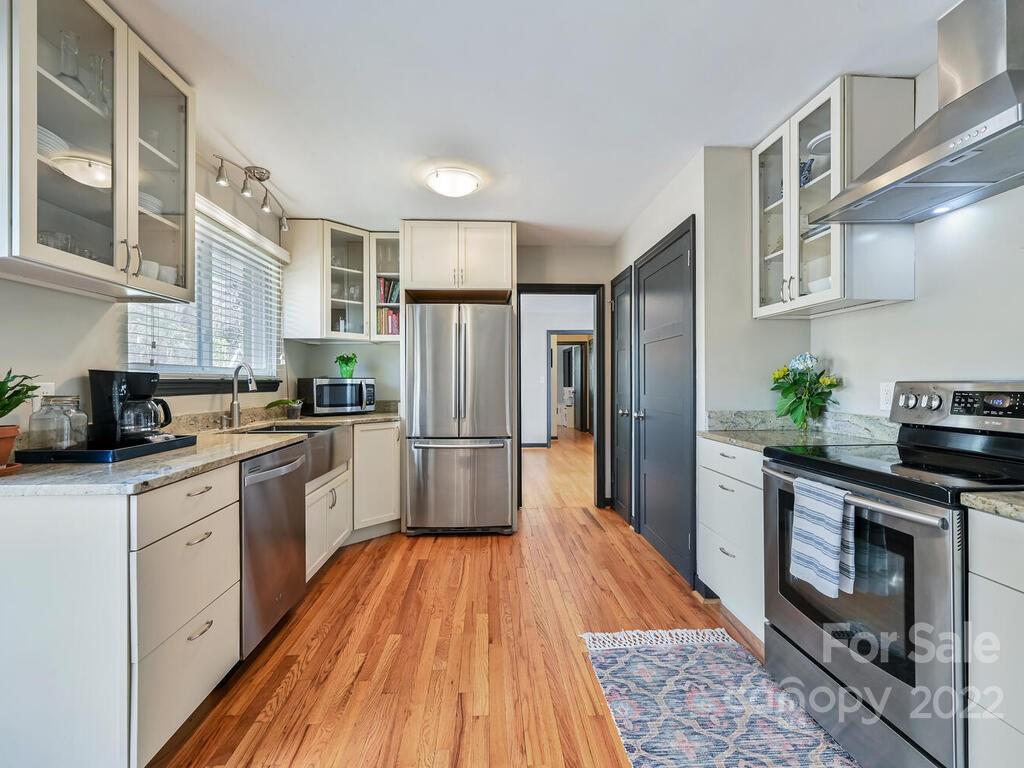 19 Mayfield Road Asheville, NC 28804 - Photo 10 of 31 Gallery Image 10