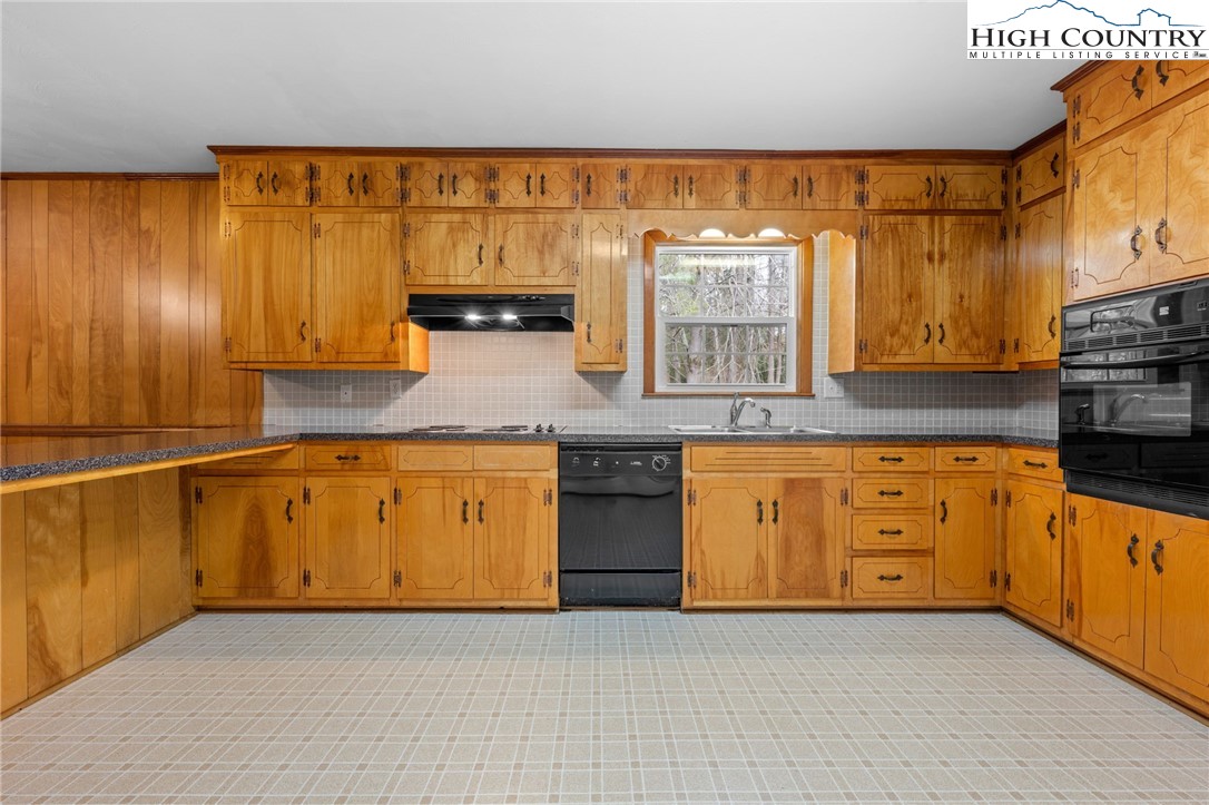 154 Alton Lane Boone, NC 28607 - Photo 12 of 50