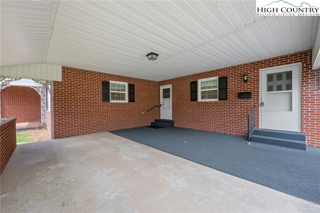 154 Alton Lane Boone, NC 28607 - Photo 5 of 50