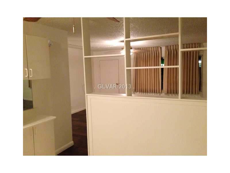 4600 Paradise Road, Unit 16 Las Vegas, NV 89169 - Photo 15 of 16 Bedroom.