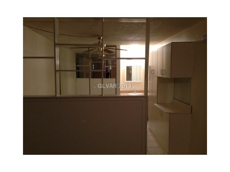 4600 Paradise Road, Unit 16 Las Vegas, NV 89169 - Photo 9 of 16 Property Photo.