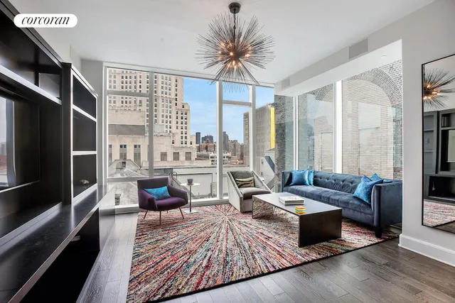 $1,995,000 | 45 East 22nd Street, Unit 21B | Flatiron