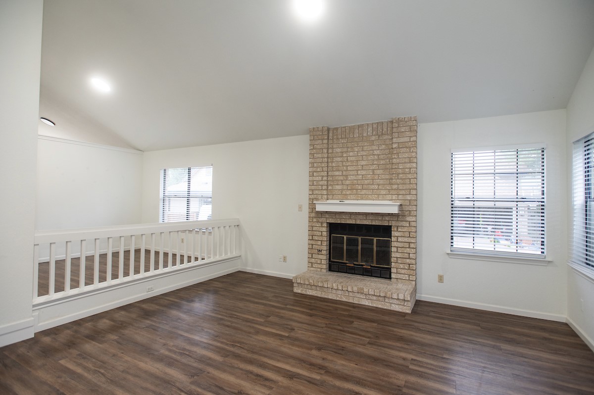 11513 Juniper Ridge Drive Austin, TX 78759 - Photo 2 of 35