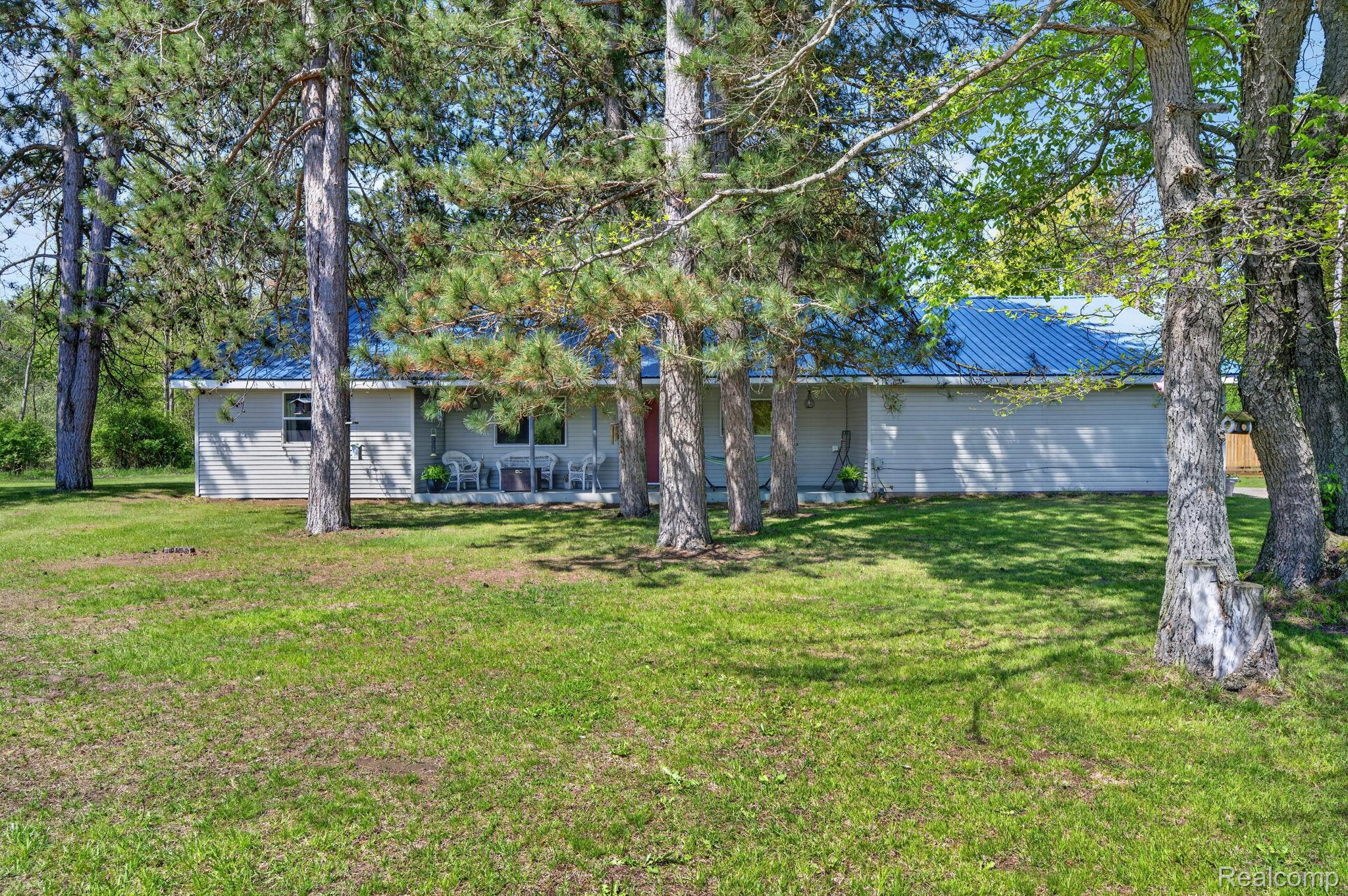 6298 Hess Road Vassar, MI 48768 - Photo 2 of 49 1-web-or-mls-DSC_9444.jpg