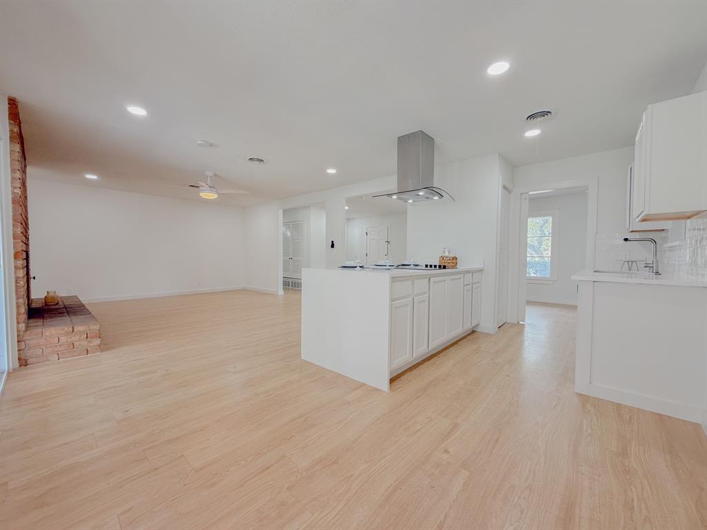 4013 Wedgworth Road South Fort Worth, TX 76133 - Photo 13 of 35