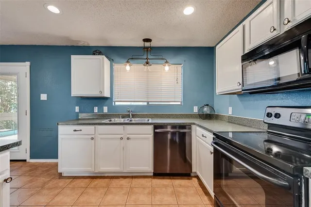 $264,000 | 1623 Withers Way, Krum, TX 76249