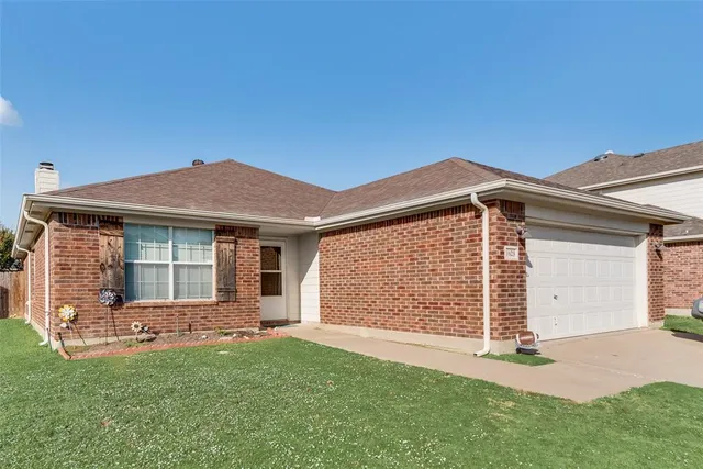 $264,000 | 1623 Withers Way, Krum, TX 76249