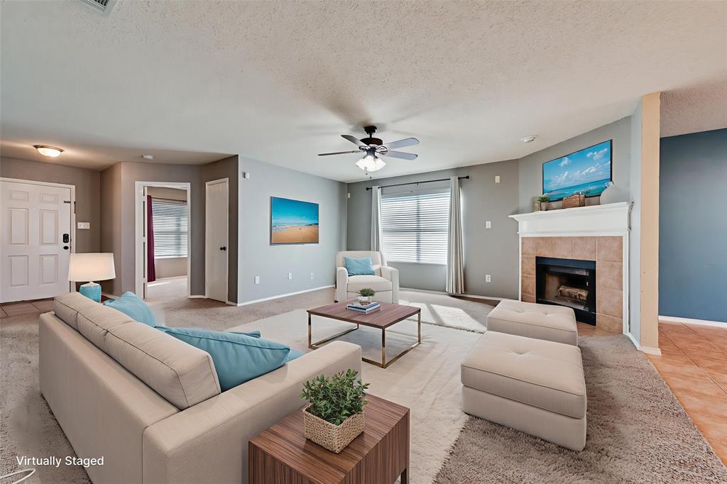 1623 Withers Way Krum, TX 76249 - Photo 6 of 24