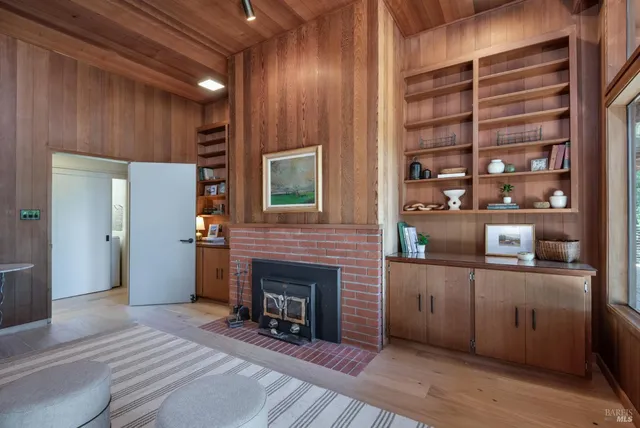 $2,995,000 | 18492 White Oak Drive, Sonoma, CA 95476