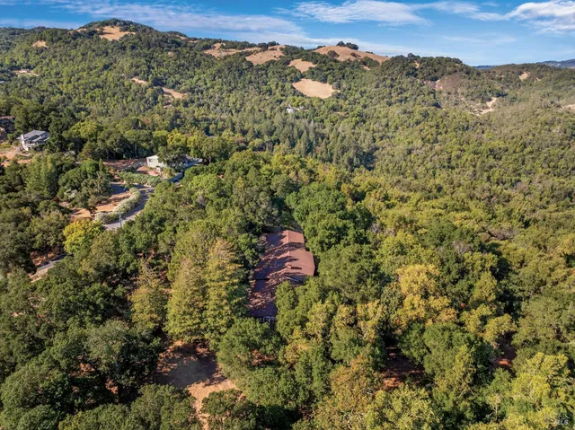 $2,995,000 | 18492 White Oak Drive, Sonoma, CA 95476