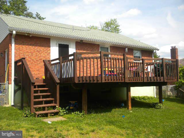 12602 Dean Road Silver Spring, MD 20906 - Photo 11 of 17 Exterior (Rear)