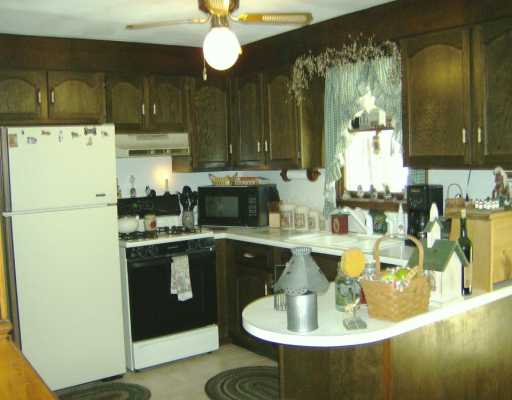45 Old North Road Coventry, RI 02816 - Photo 5 of 8 Kitchen.