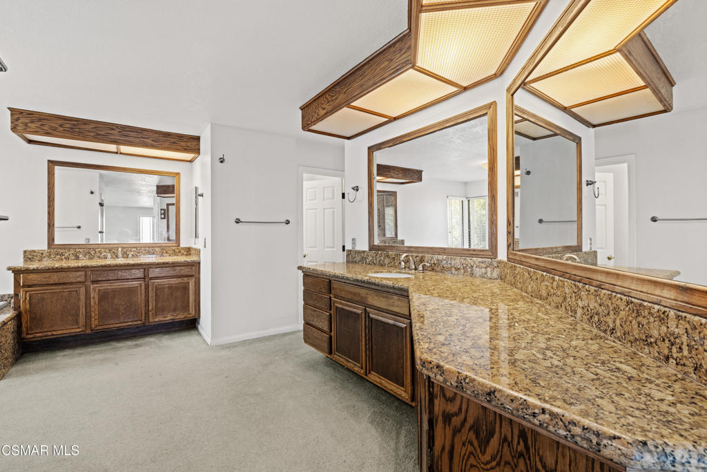 24154 Mentry Drive Newhall, CA 91321 - Photo 18 of 30