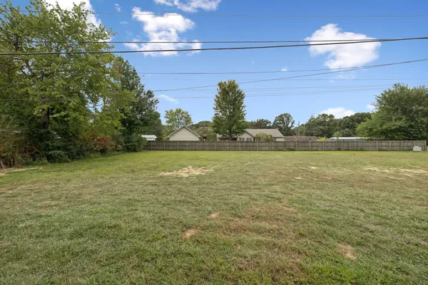 $284,900 | 404 West 4th Avenue, Hohenwald, TN 38462