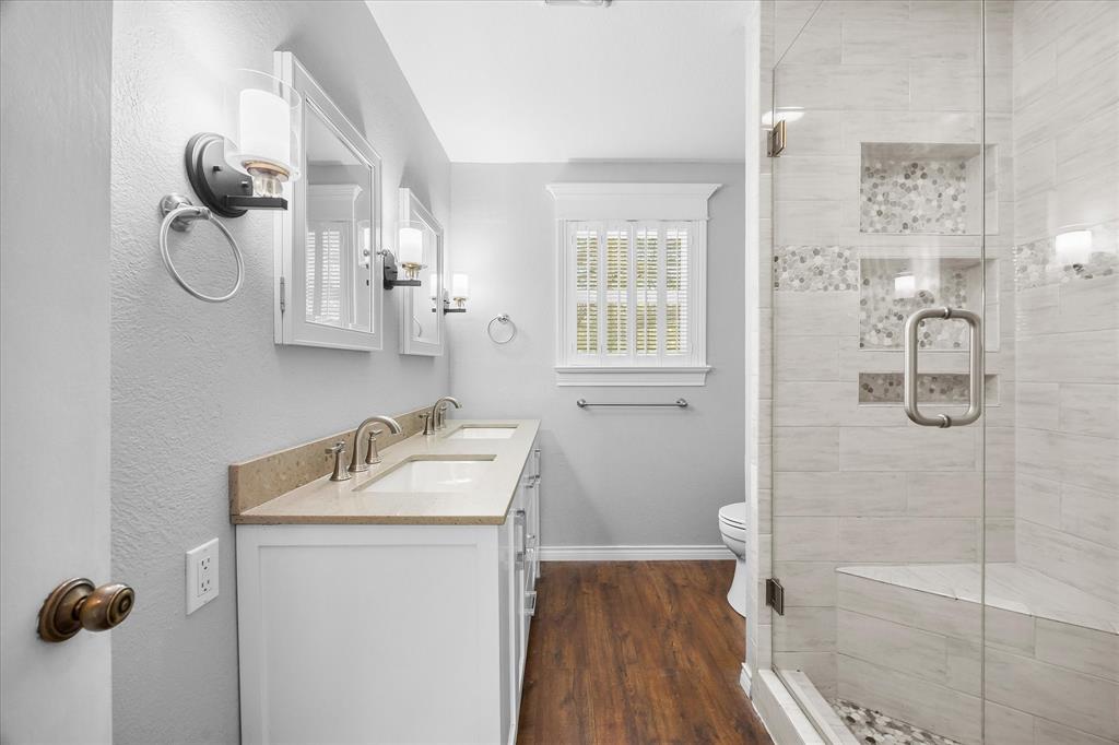 501 Ridgeview Drive Rockwall, TX 75087 - Photo 19 of 28 Spa style bath includes oversized shower