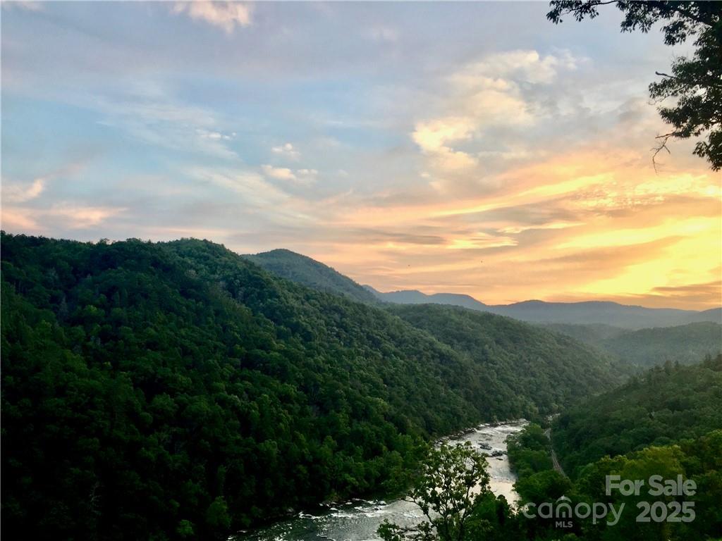 275 Raccoon Run, Unit 24 Marshall, NC 28753 - Photo 12 of 29