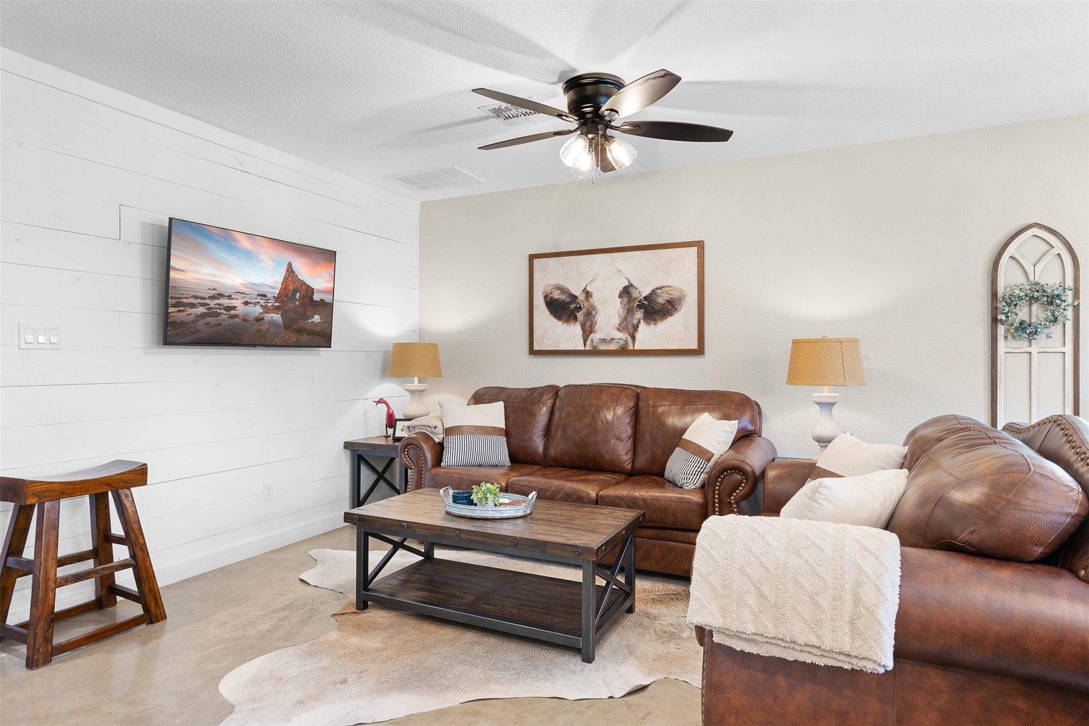 2215 Oak Ridge Road Weimar, TX 78962 - Photo 13 of 36