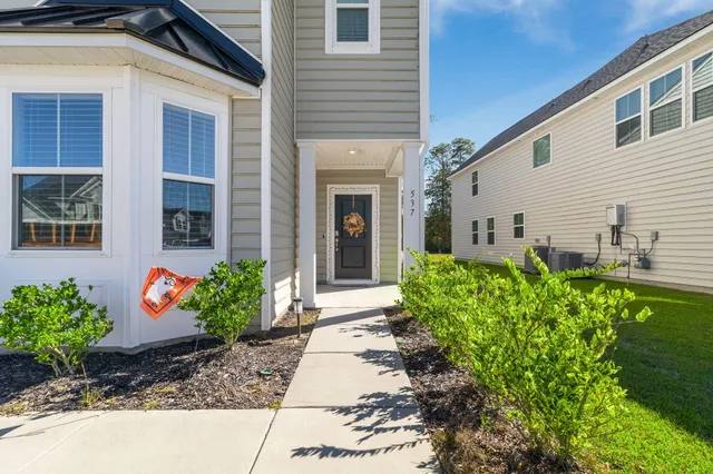 $2,625 | 537 Yellow Leaf Lane, Summerville, SC 29486