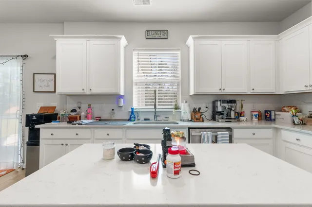 $2,625 | 537 Yellow Leaf Lane, Summerville, SC 29486