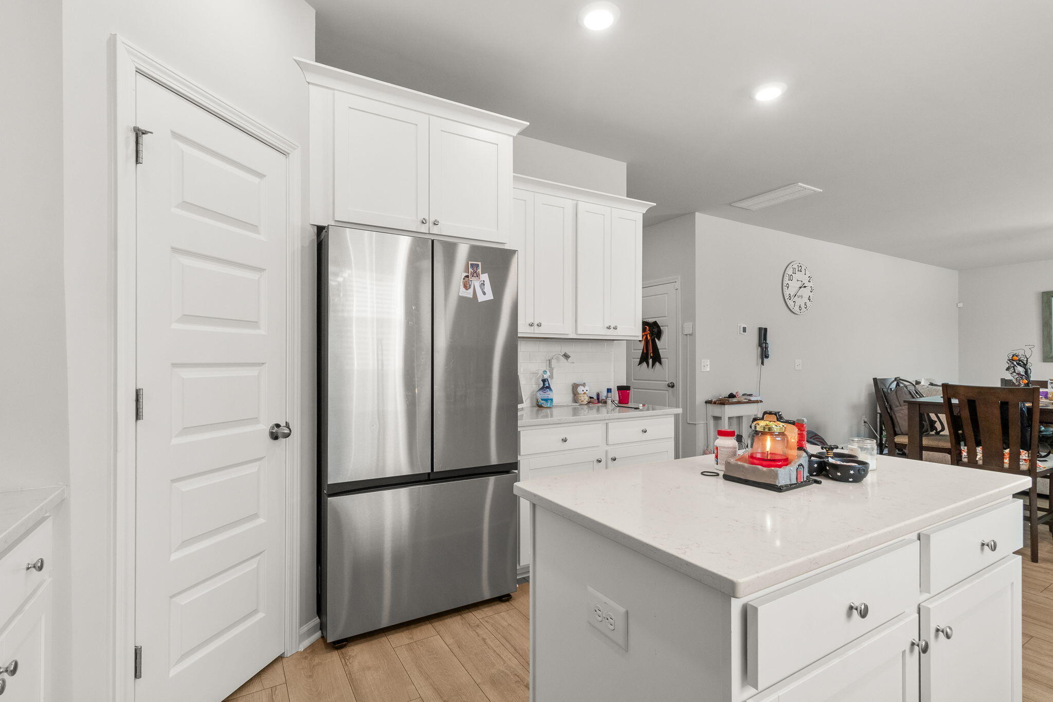 537 Yellow Leaf Lane Summerville, SC 29486 - Photo 21 of 46 21-web-or-mls-Barclay Media Co -22