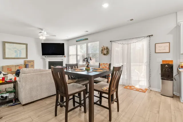 $2,625 | 537 Yellow Leaf Lane, Summerville, SC 29486