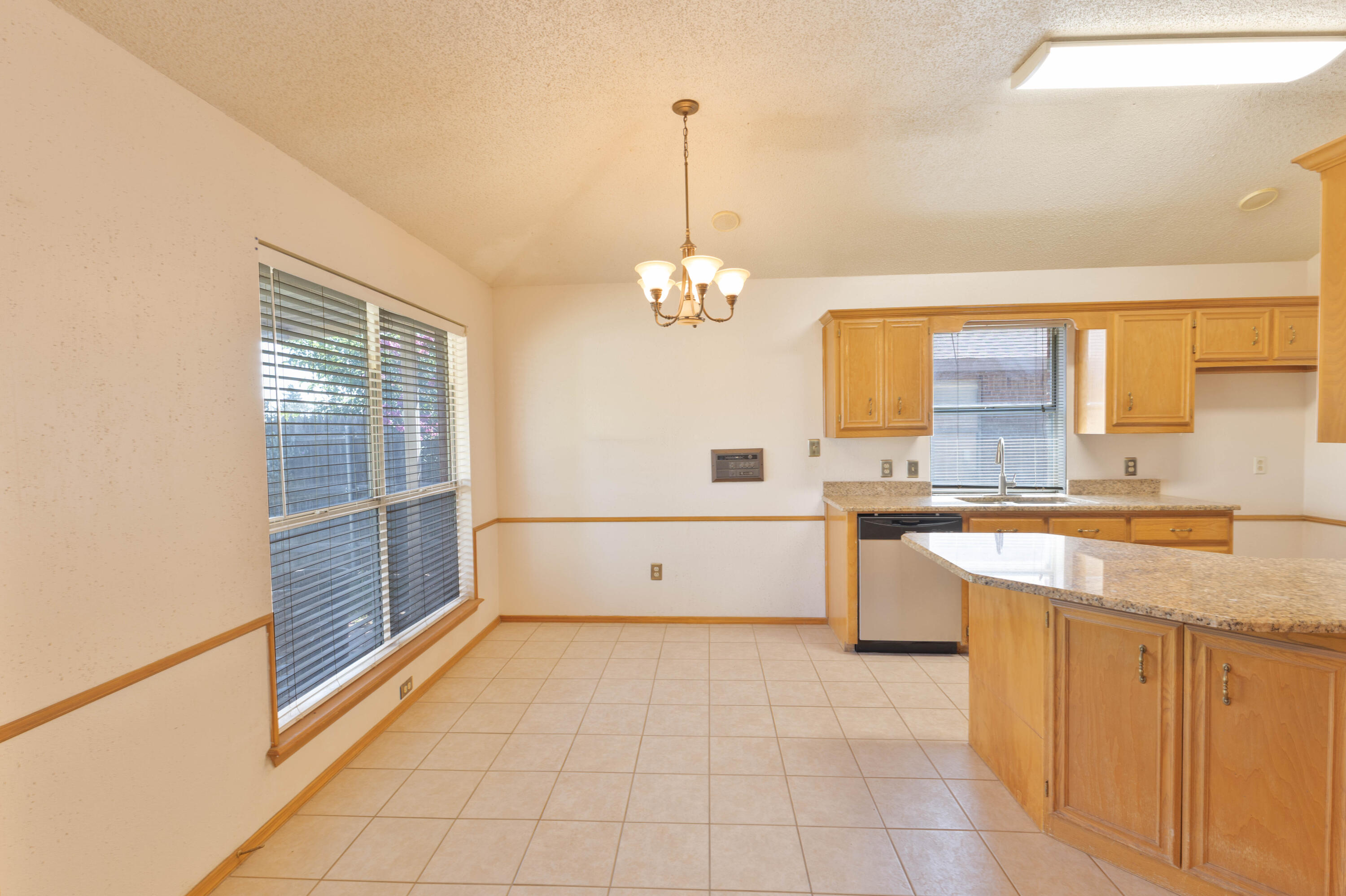 2214 91st Street Lubbock, TX 79423 - Photo 4 of 15 untitled-4