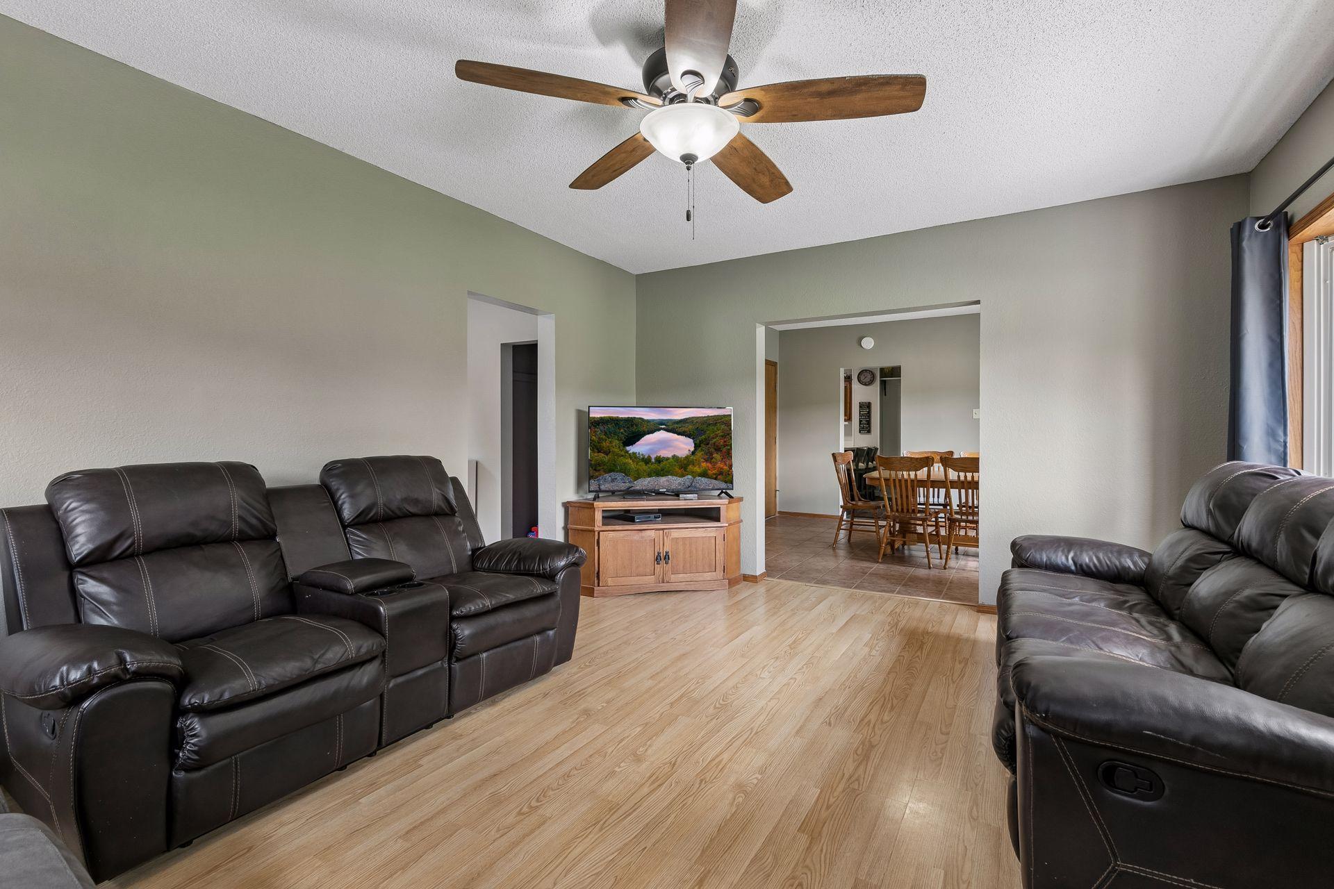 520 Hawthorn Street Red Wing, MN 55066 - Photo 8 of 35