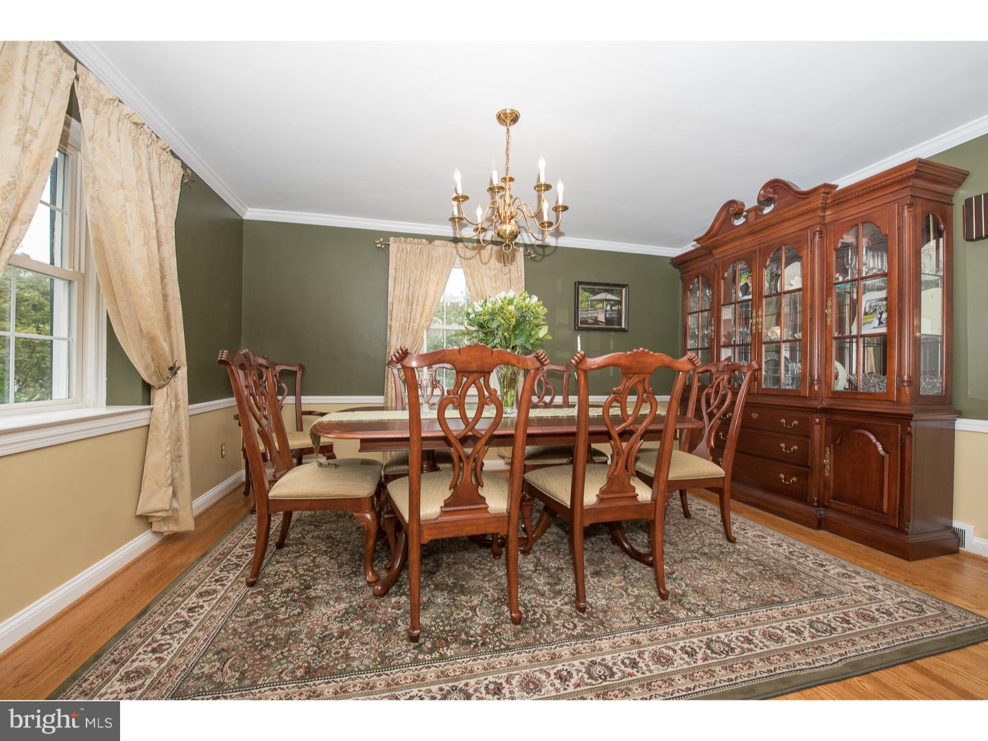 545 Andrew Road Springfield, PA 19064 - Photo 7 of 25 Dining Room