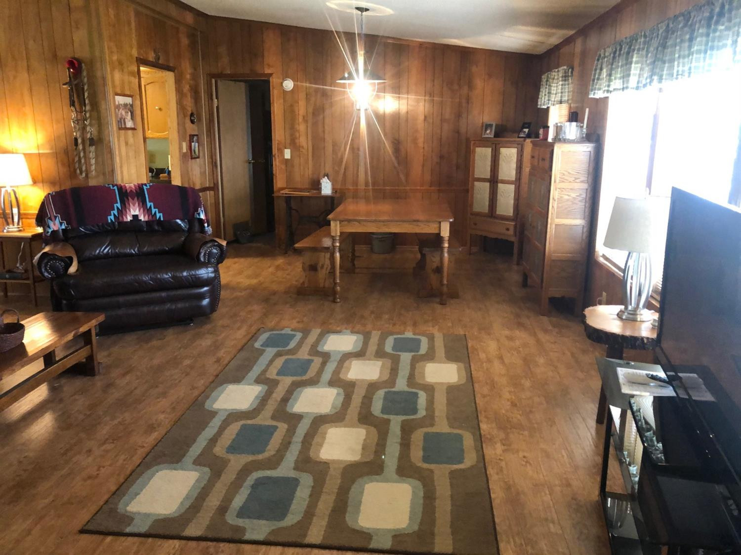 5771 Lexington Road Lexington, KY 40516 - Photo 22 of 27 Photo 22