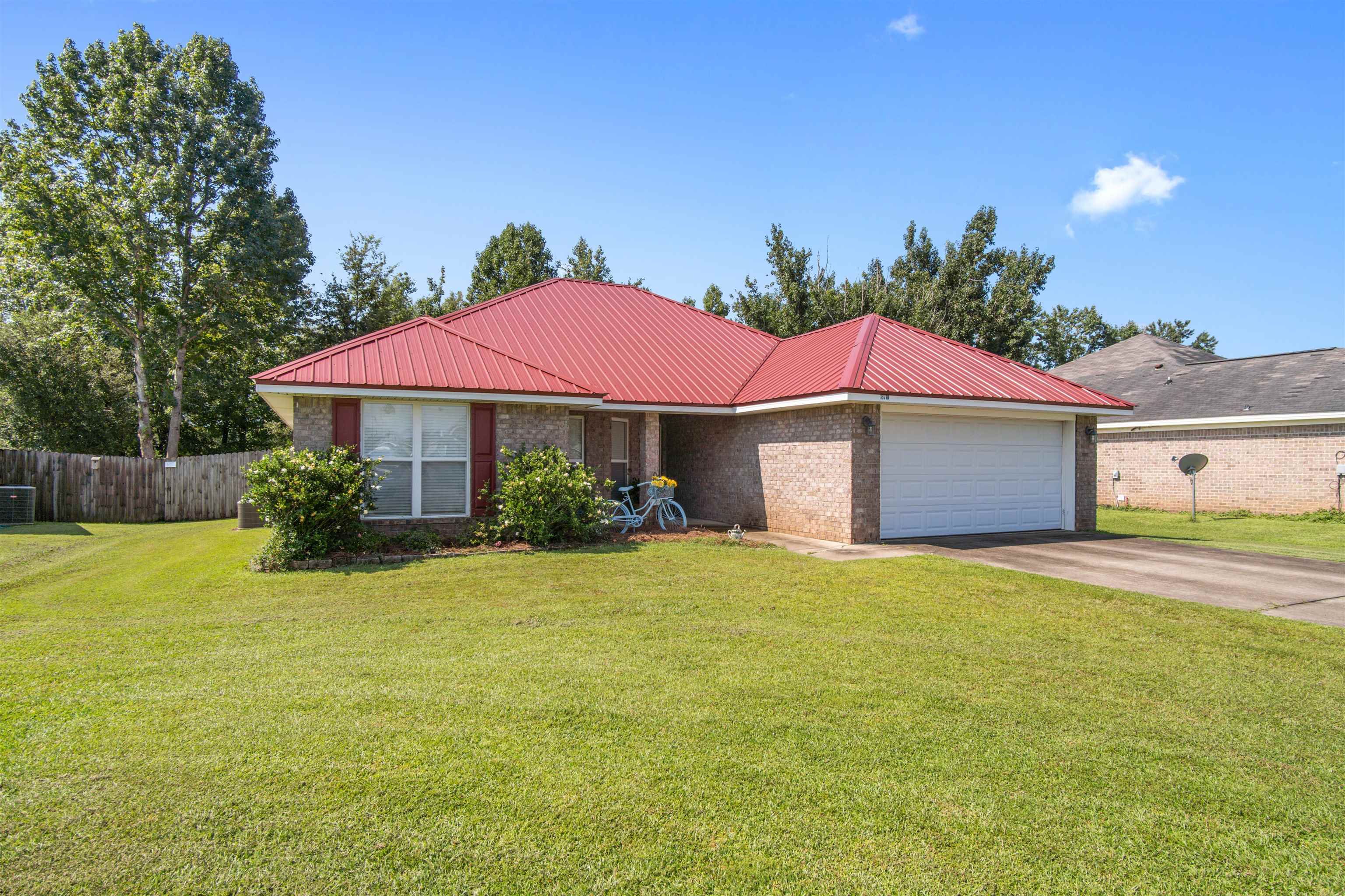 16710 Sugar Loop Foley, AL 36535 - Photo 1 of 26