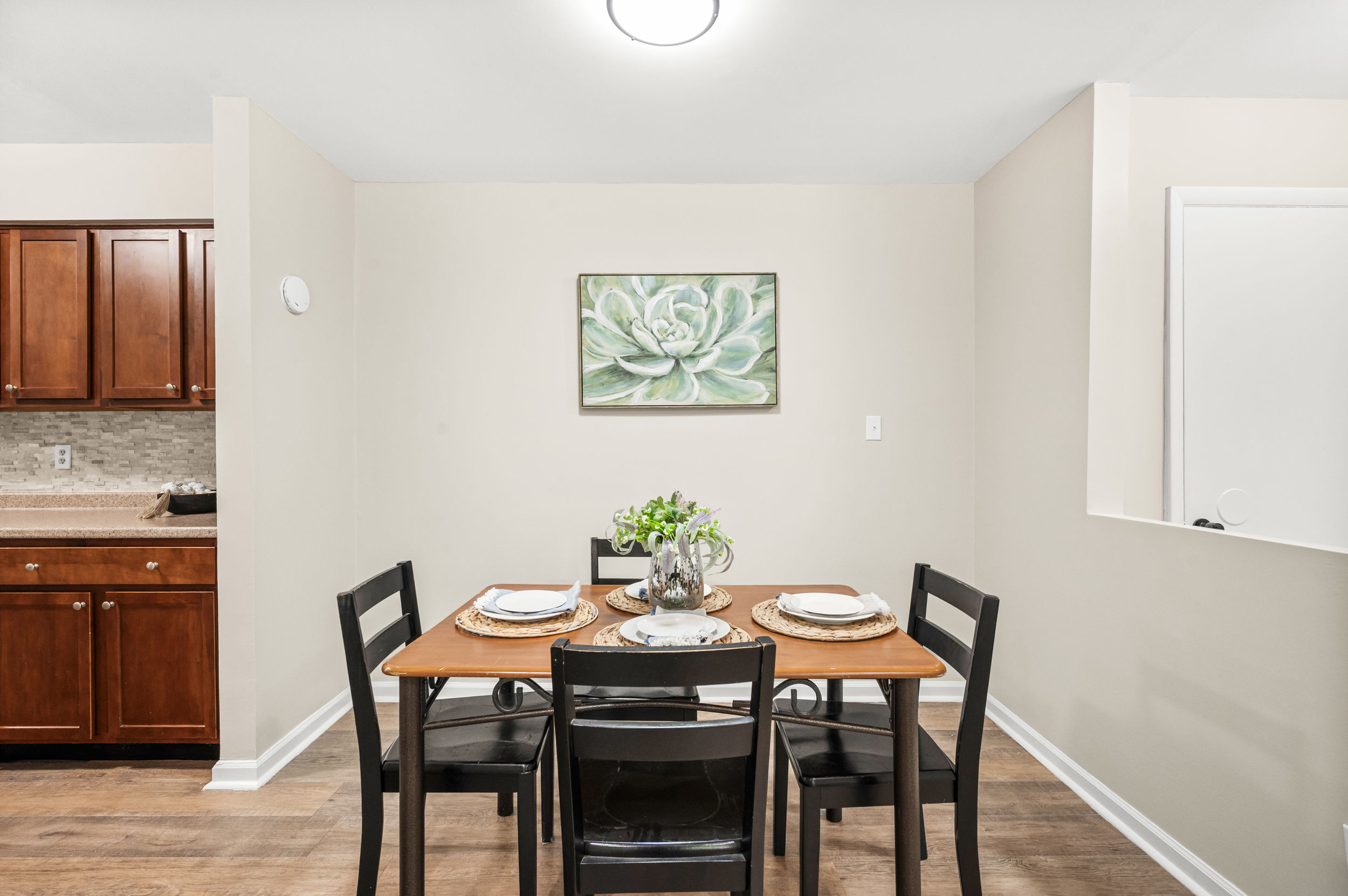 1008 Sandlin Place, Unit A Raleigh, NC 27606 - Photo 10 of 33 13_dsc_5242.jpg