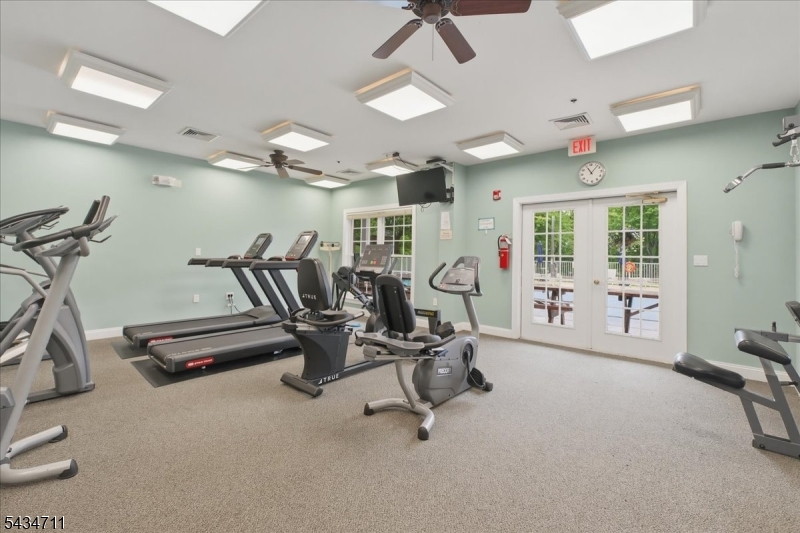 104 Ridgeview Lane Mount Arlington, NJ 07856 - Photo 35 of 40