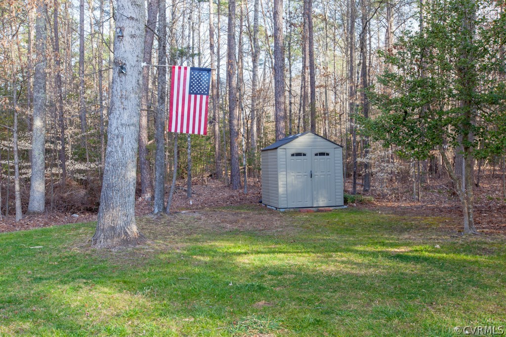 9100 Reigate Road North Chesterfield, VA 23236 - Photo 36 of 36