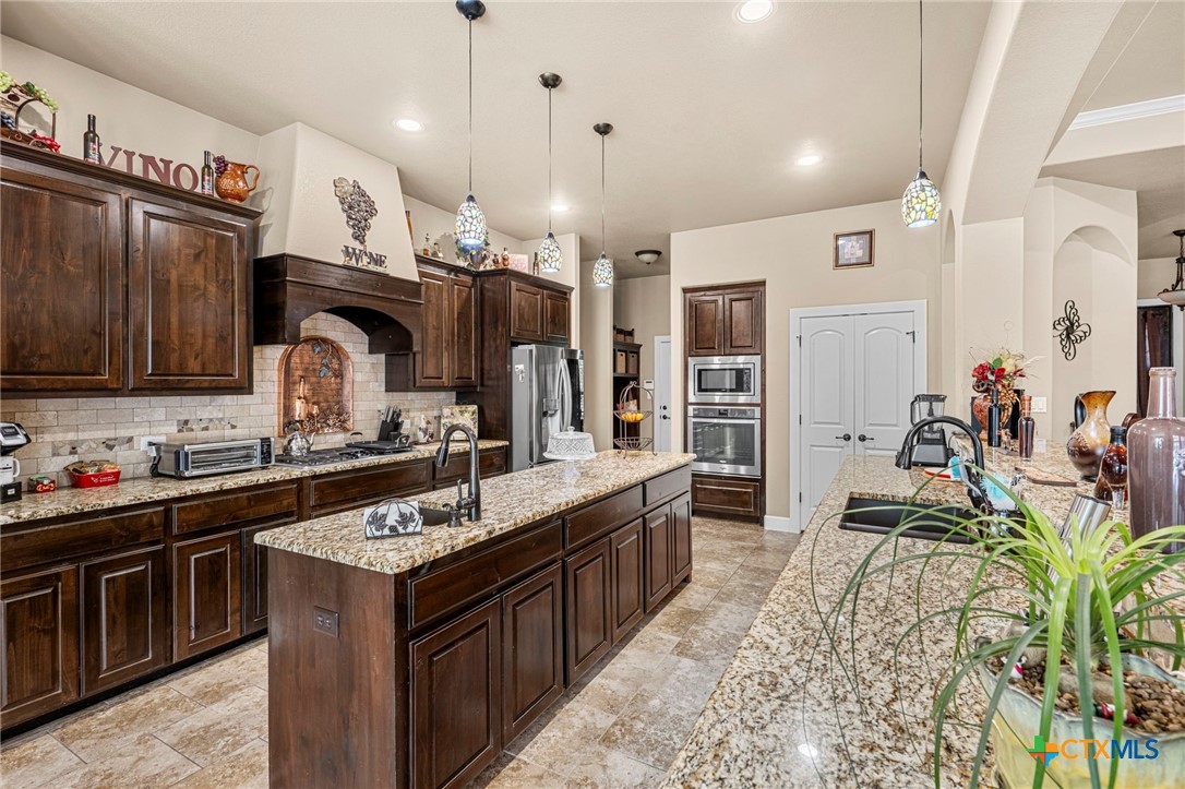 1105 Bella Risa Drive Georgetown, TX 78633 - Photo 18 of 47