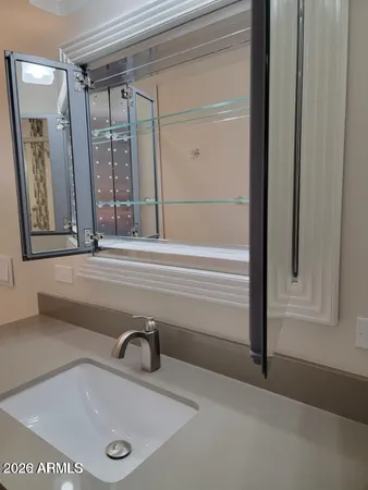 $2,550 | 4242 North 31st Place, Phoenix, AZ 85016