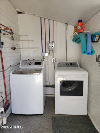 $2,550 | 4242 North 31st Place, Phoenix, AZ 85016